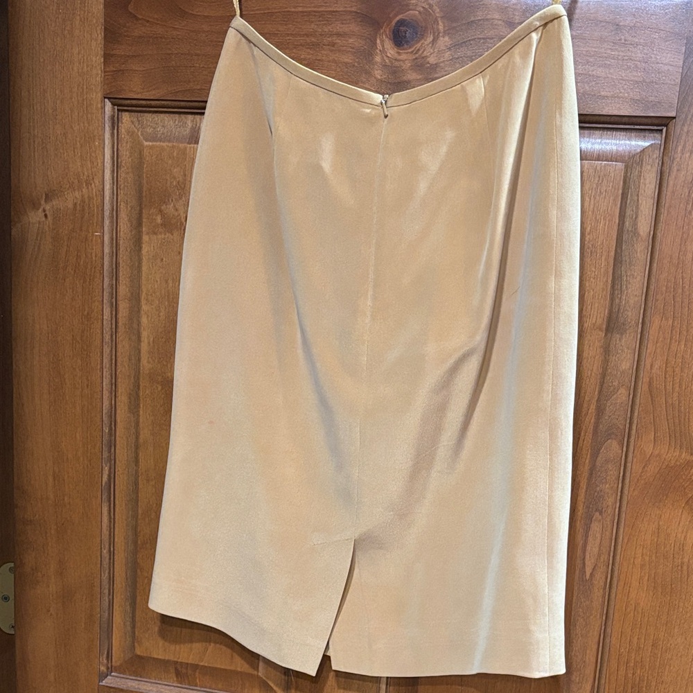 Evan Picone Tan Blazer and Skirt set SZ 6 - Picture 8 of 13